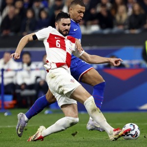 c7c7.app-欧国联小组赛战罢谁与争锋，竞争激烈看点多多的简单介绍